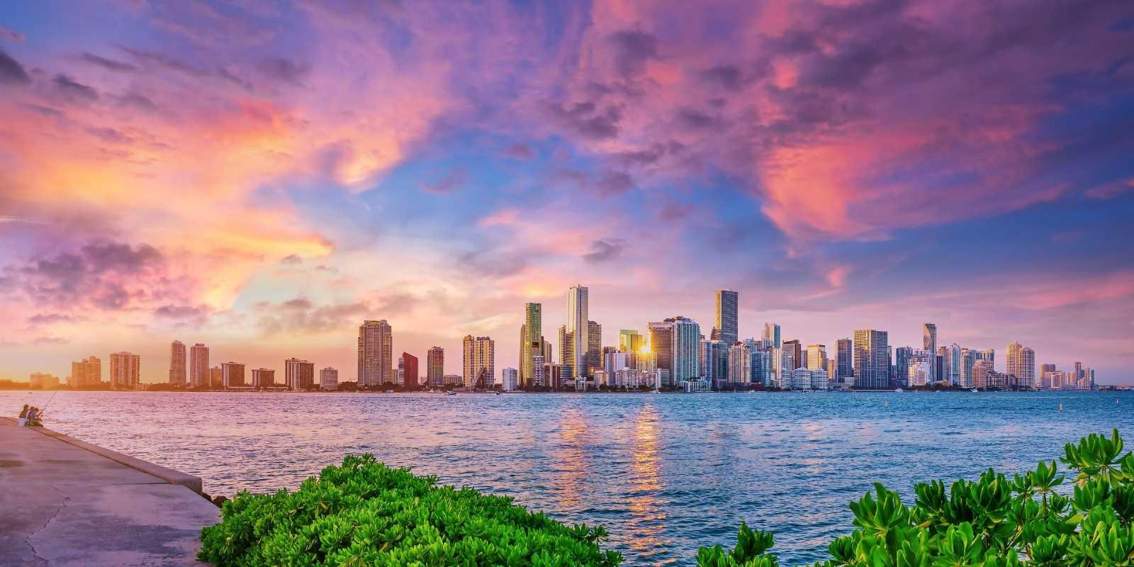 Casas de Lujo en Aventura: Espacio y Privacidad en un Entorno Exclusivo